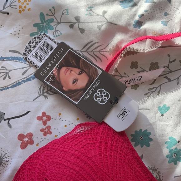 NWT BRAND NEW Push up bra and thong set - Picture 4 of 11